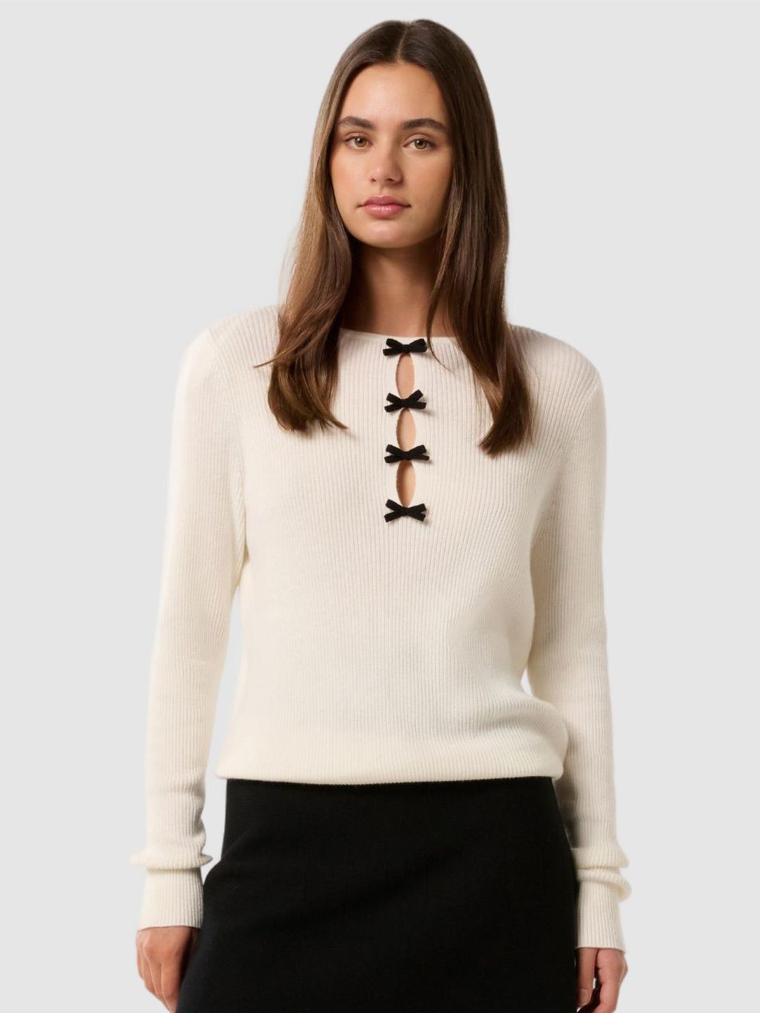FlT5Bvw7_5a569e5fb7ce47aea2c5738fa6bcc02f.jpg Forever New Women Pullover - Image 1