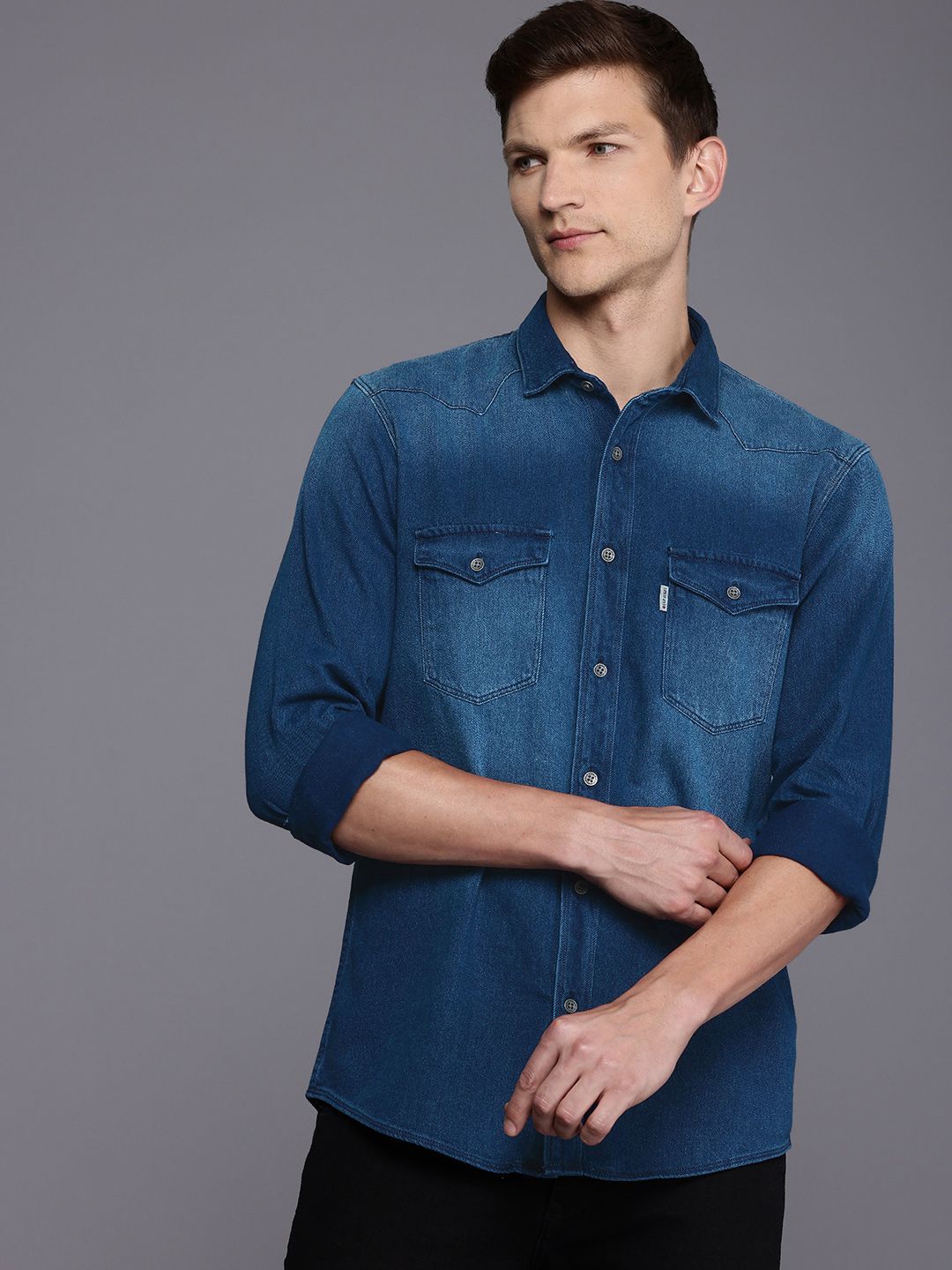 QC4anuHI_a106b503cf874c868051f2655776ef35.jpg Louis Philippe Jeans Slim Fit Pure Cotton Denim Casual Shirt - Image 1