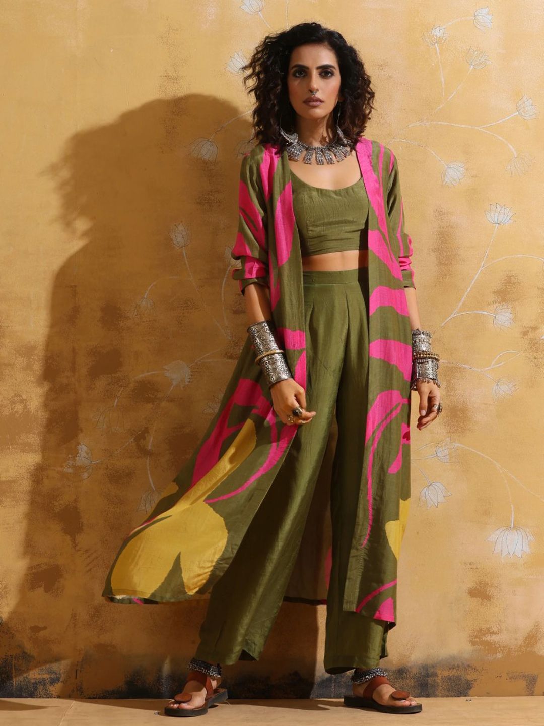 wAmbBwOG_43f310bb644740d491a2366db1a3e2d2.jpg Printed Muslin Silk Top Jacket With Trousers Co-Ords - Image 1